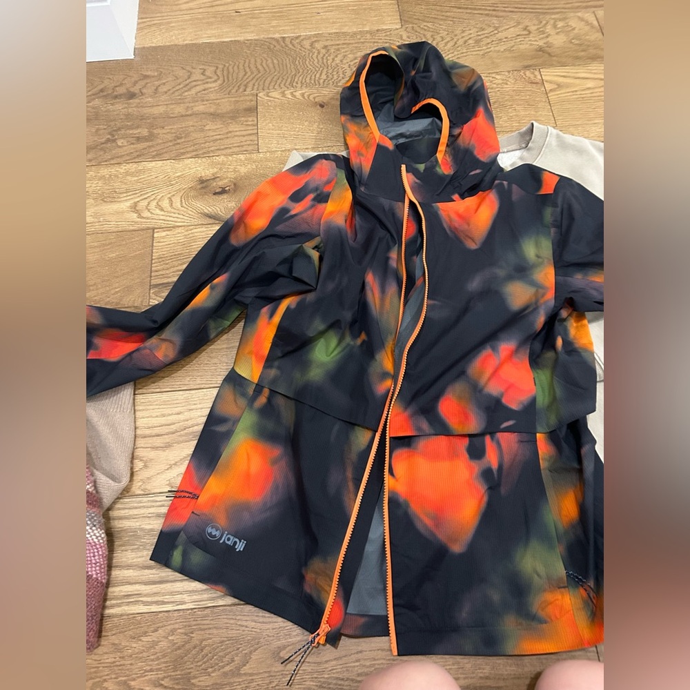 Janji RainRunner Jacket Brand New